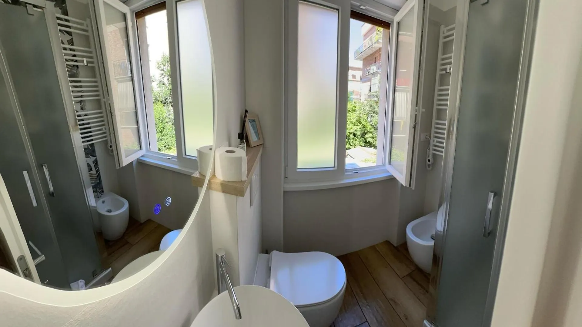 Casa Vacanze Leone Rome
